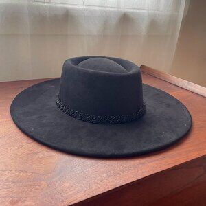 Black Faux Suede Coachella Hat